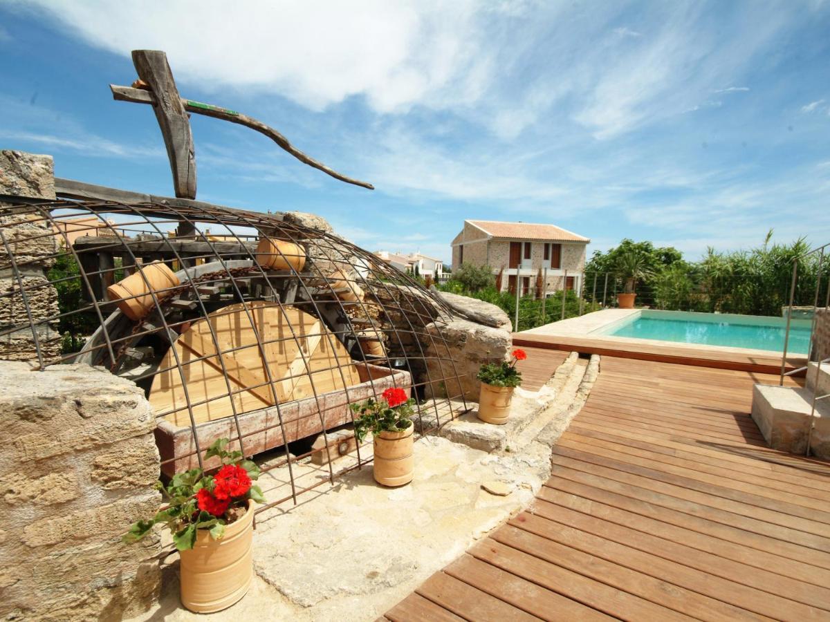 Villa Barcares Petit, Piscina, Jardines Junto A Playa En Alcudia Экстерьер фото